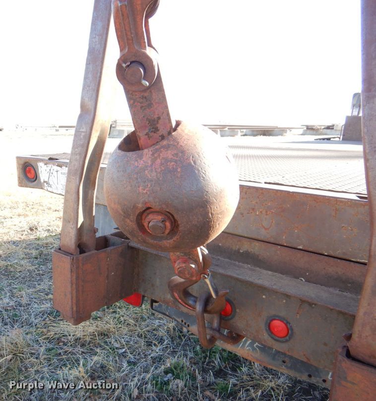 image for item DN2620 1989 GMC C7000  crane truck