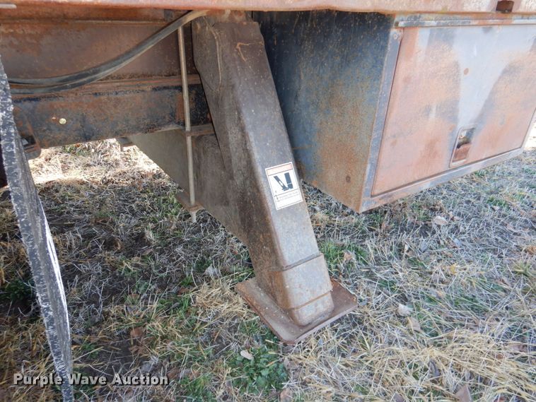 image for item DN2620 1989 GMC C7000  crane truck