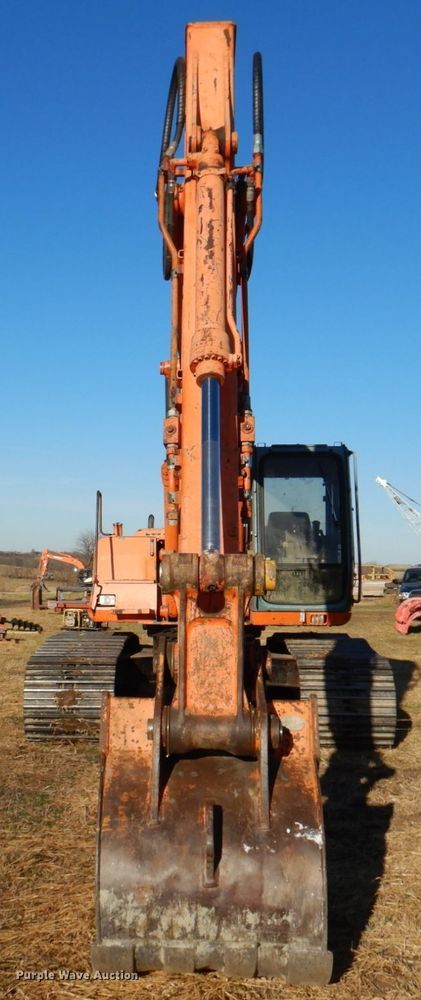image for item DN2621 1994 Hitachi EX200LC-3  excavator