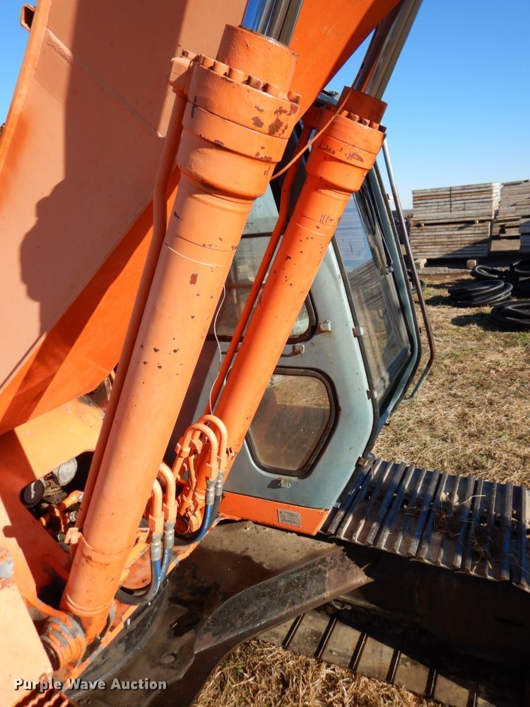 image for item DN2621 1994 Hitachi EX200LC-3  excavator