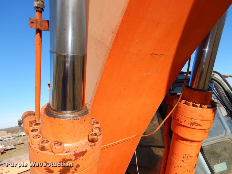 image for item DN2621 1994 Hitachi EX200LC-3  excavator