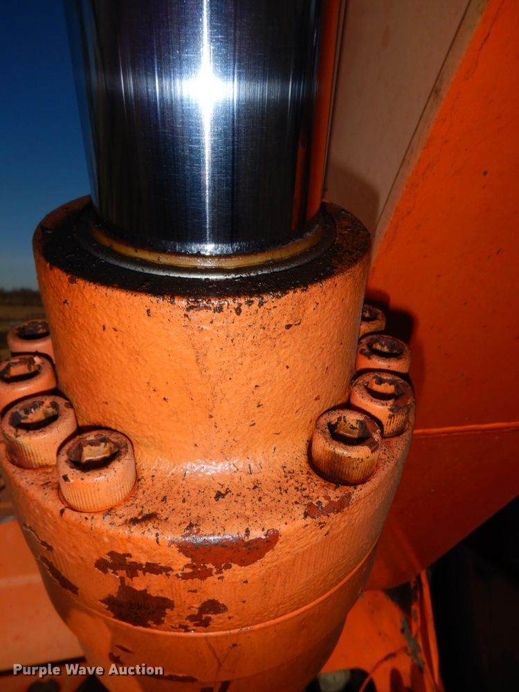 image for item DN2621 1994 Hitachi EX200LC-3  excavator