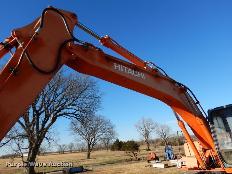 image for item DN2621 1994 Hitachi EX200LC-3  excavator