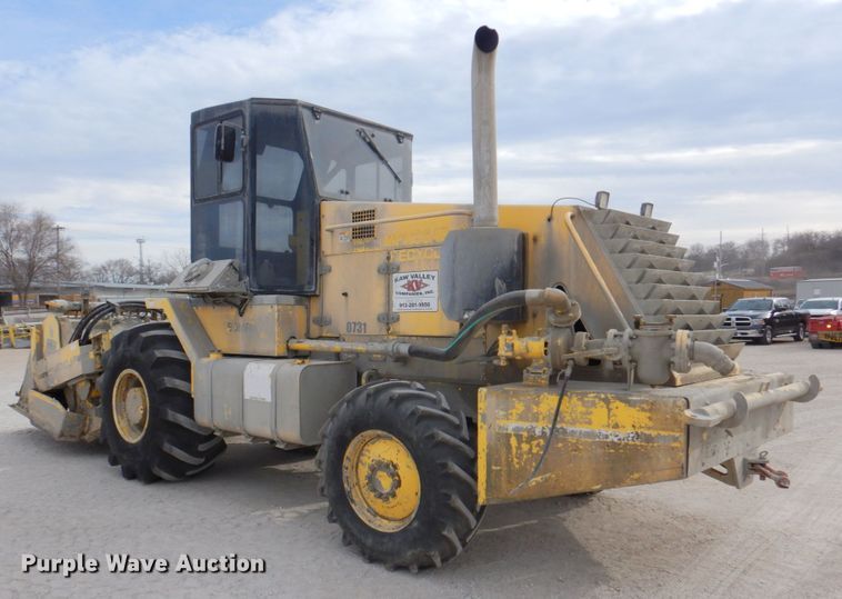 image for item DN2646 2012 Bomag MPH364R-2  recycler