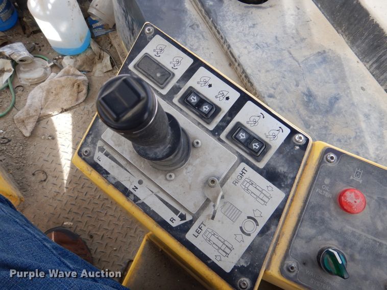 image for item DN2646 2012 Bomag MPH364R-2  recycler