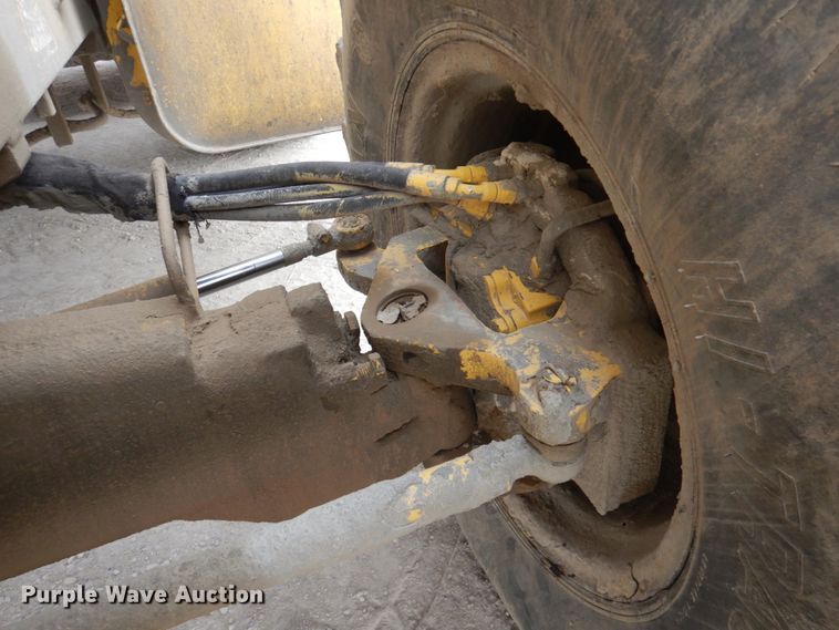 image for item DN2646 2012 Bomag MPH364R-2  recycler