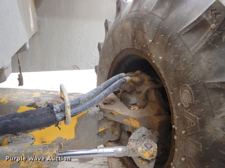 image for item DN2646 2012 Bomag MPH364R-2  recycler