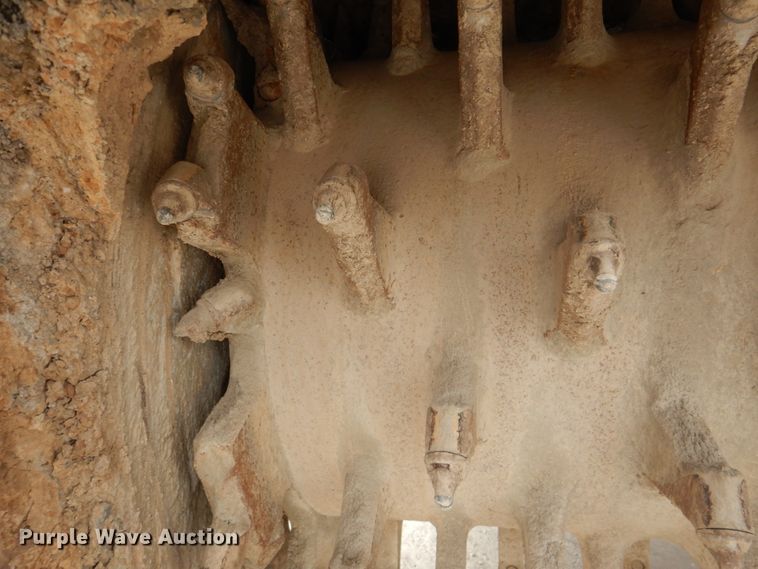 image for item DN2646 2012 Bomag MPH364R-2  recycler