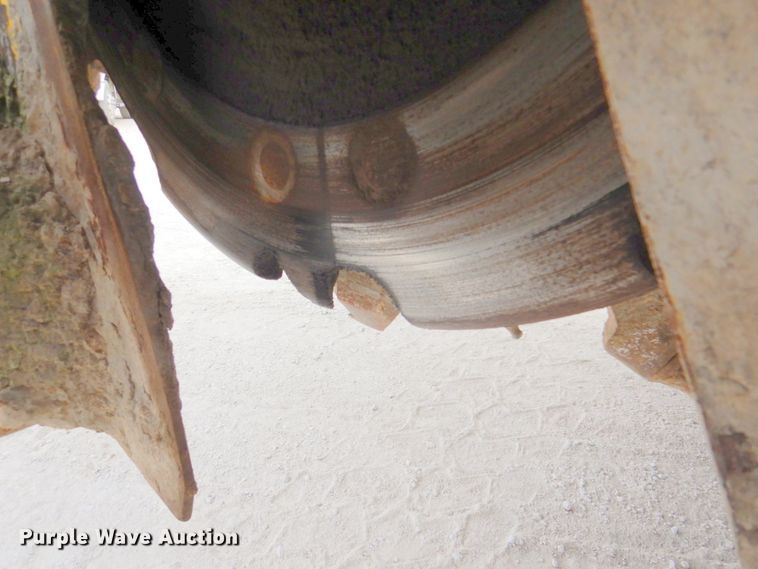 image for item DN2646 2012 Bomag MPH364R-2  recycler