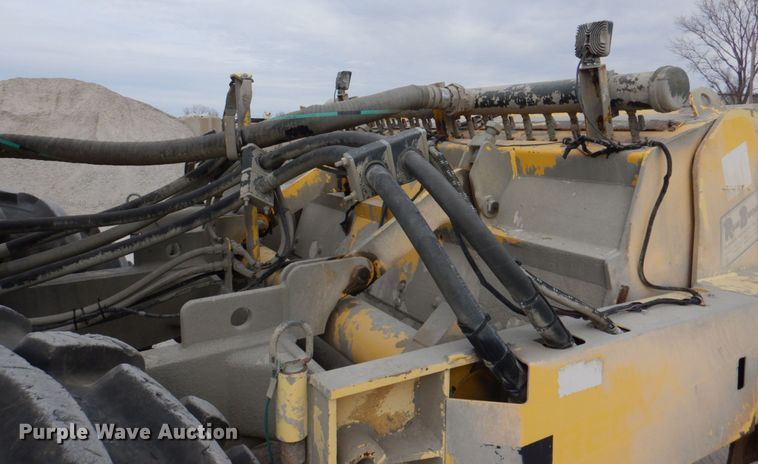 image for item DN2646 2012 Bomag MPH364R-2  recycler