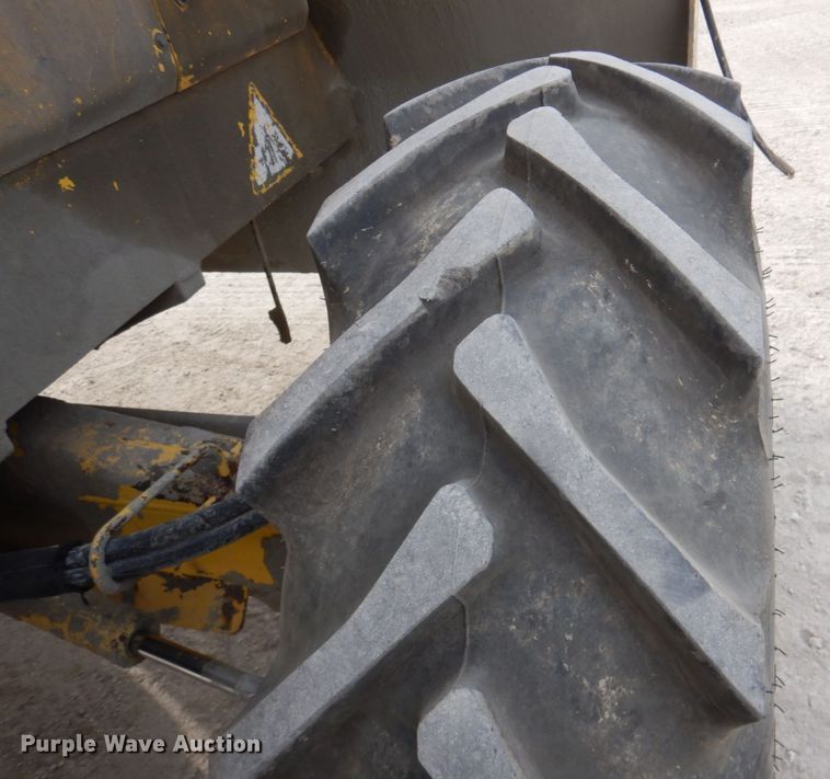 image for item DN2646 2012 Bomag MPH364R-2  recycler