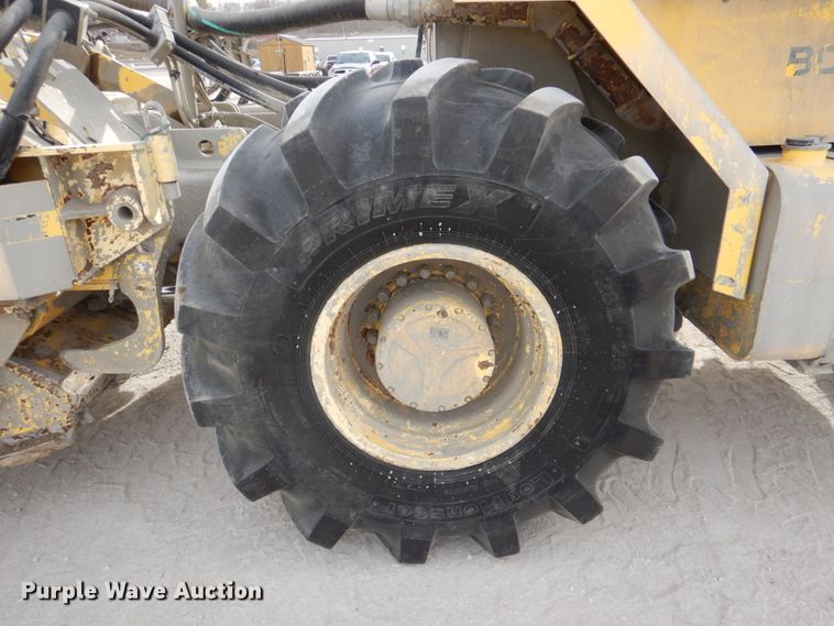 image for item DN2646 2012 Bomag MPH364R-2  recycler