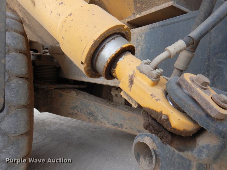 image for item DN2648 2008 Komatsu HM400-2  haul truck