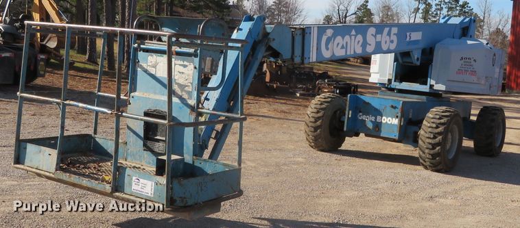 image for item DN7853 1998 Genie S-65  boom lift