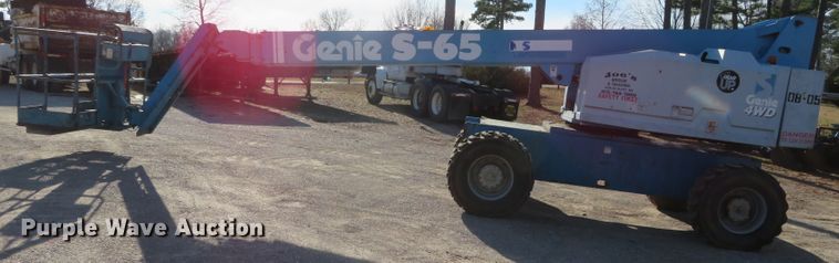 image for item DN7853 1998 Genie S-65  boom lift