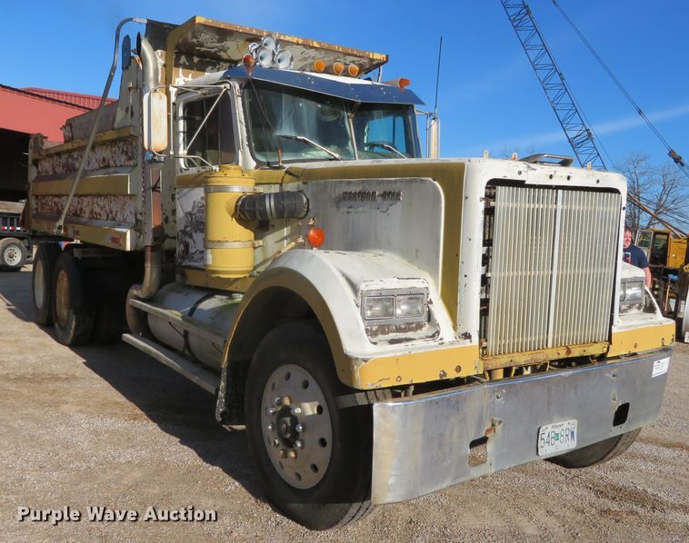 image for item DN7854 1985 Western Star 4900  dump truck