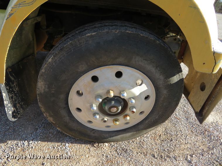 image for item DN7854 1985 Western Star 4900  dump truck