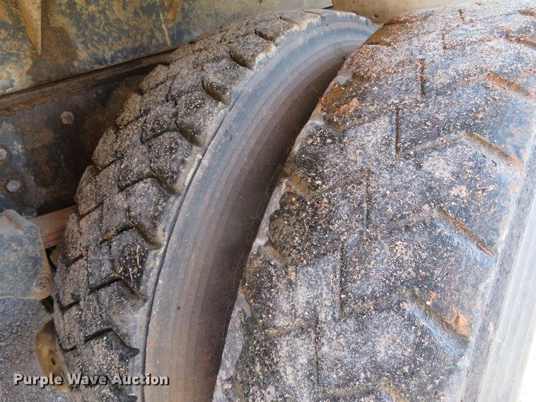 image for item DN7854 1985 Western Star 4900  dump truck