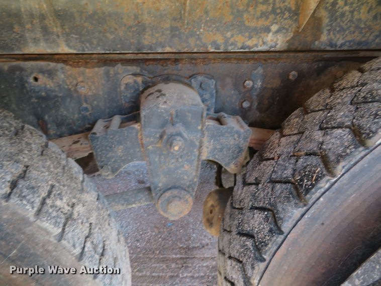 image for item DN7854 1985 Western Star 4900  dump truck