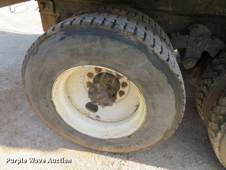 image for item DN7854 1985 Western Star 4900  dump truck