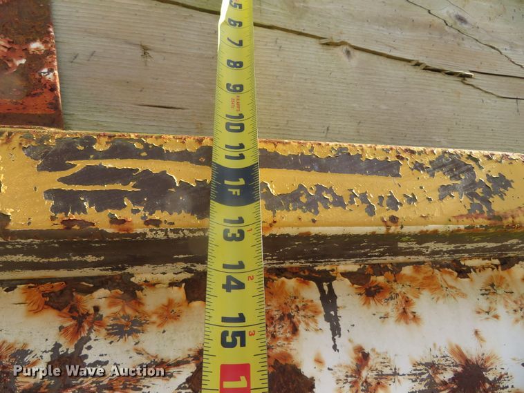 image for item DN7854 1985 Western Star 4900  dump truck