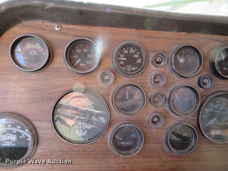 image for item DN7854 1985 Western Star 4900  dump truck