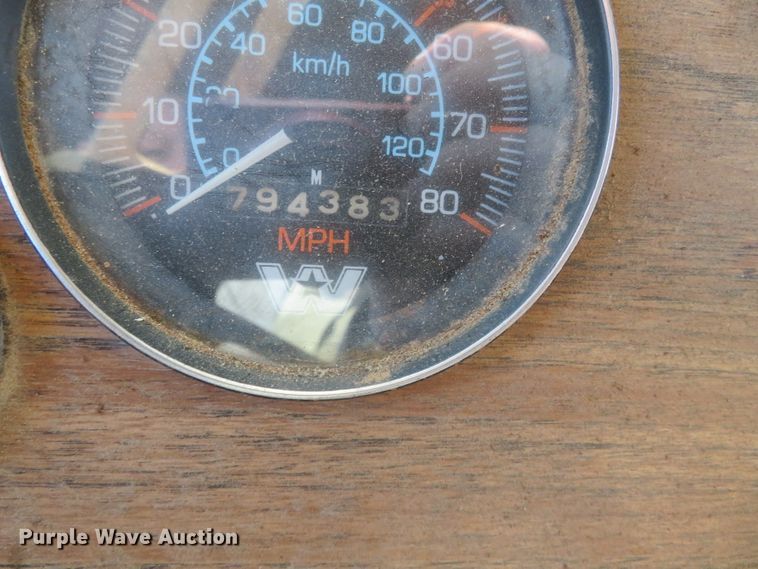 image for item DN7854 1985 Western Star 4900  dump truck