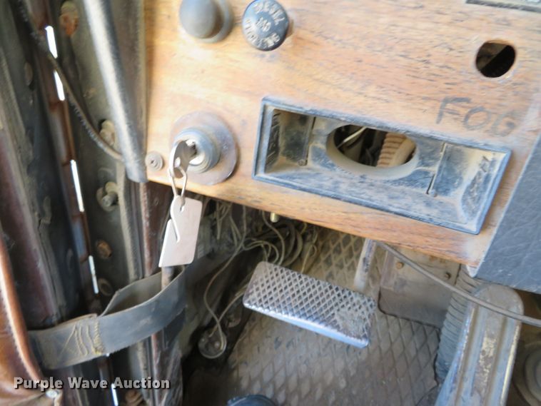 image for item DN7854 1985 Western Star 4900  dump truck