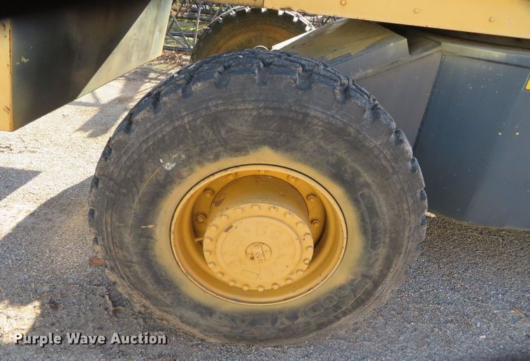 image for item DN7855 2004 Grove MZ82X  boom lift