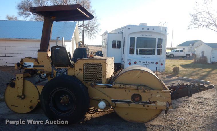 image for item HU9365 Ferguson 46A  double drum roller