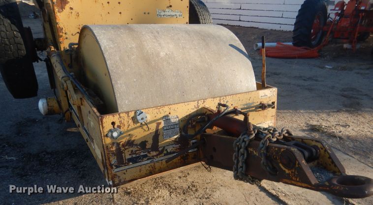 image for item HU9365 Ferguson 46A  double drum roller