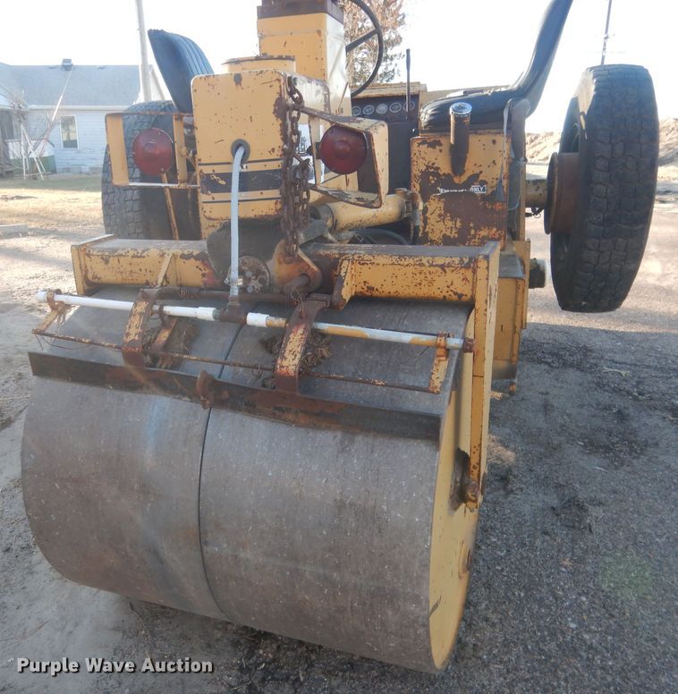 image for item HU9365 Ferguson 46A  double drum roller