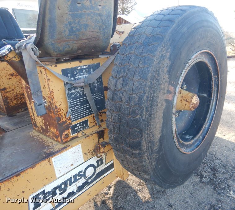 image for item HU9365 Ferguson 46A  double drum roller