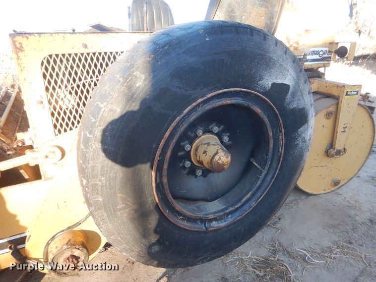 image for item HU9365 Ferguson 46A  double drum roller