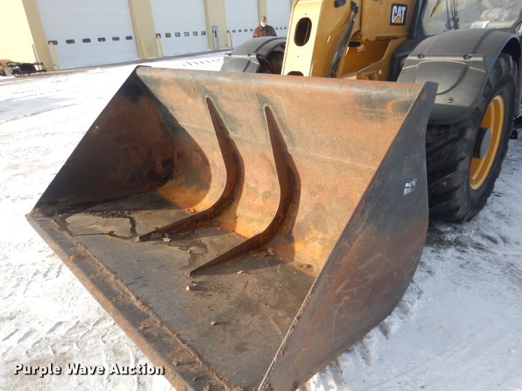 image for item HU9371 2010 Caterpillar TH406  telehandler