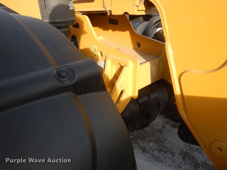 image for item HU9371 2010 Caterpillar TH406  telehandler