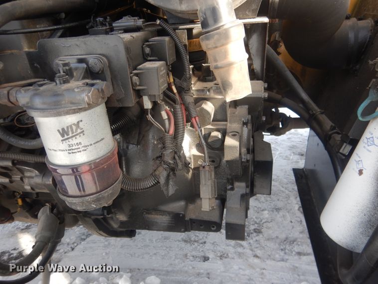 image for item HU9371 2010 Caterpillar TH406  telehandler