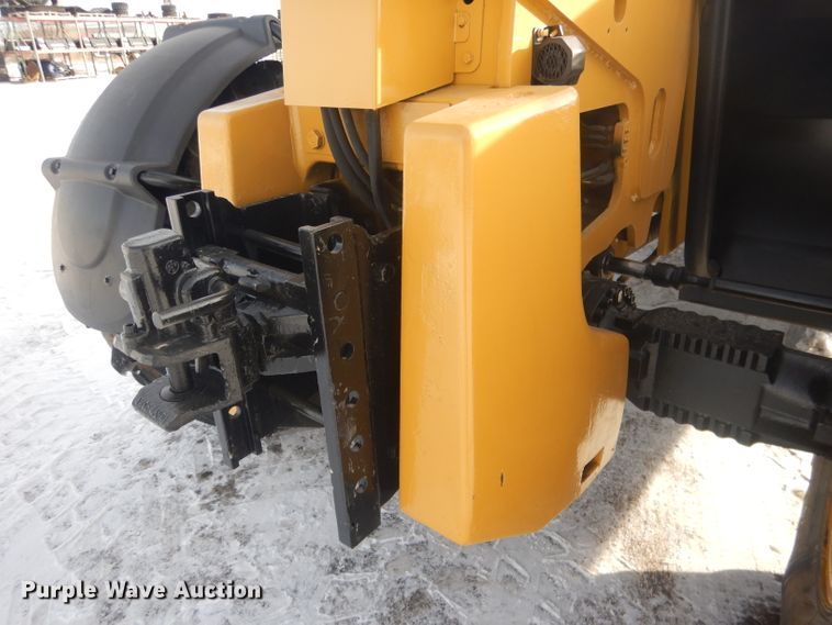 image for item HU9371 2010 Caterpillar TH406  telehandler