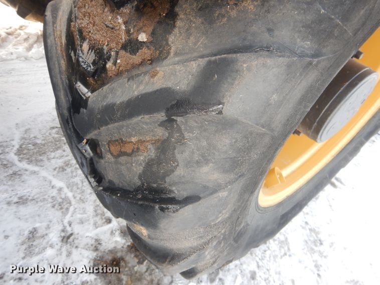 image for item HU9371 2010 Caterpillar TH406  telehandler