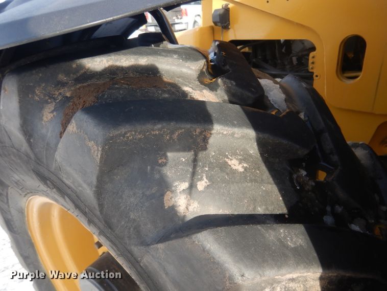 image for item HU9371 2010 Caterpillar TH406  telehandler