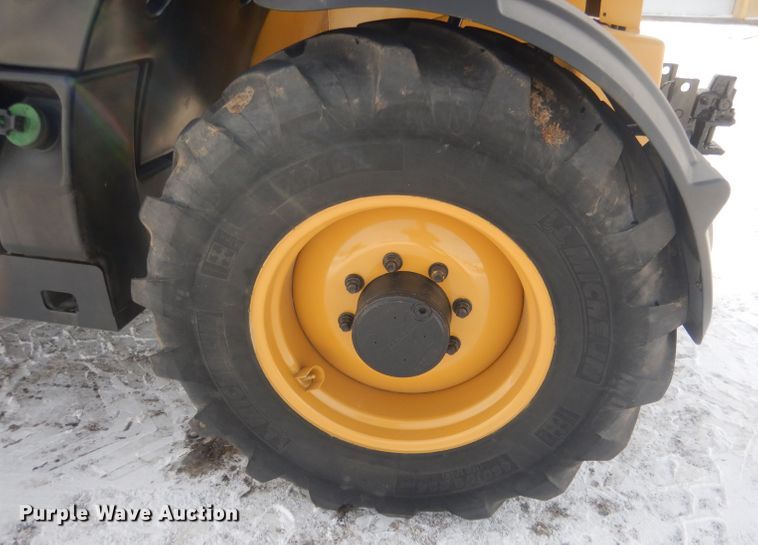 image for item HU9371 2010 Caterpillar TH406  telehandler