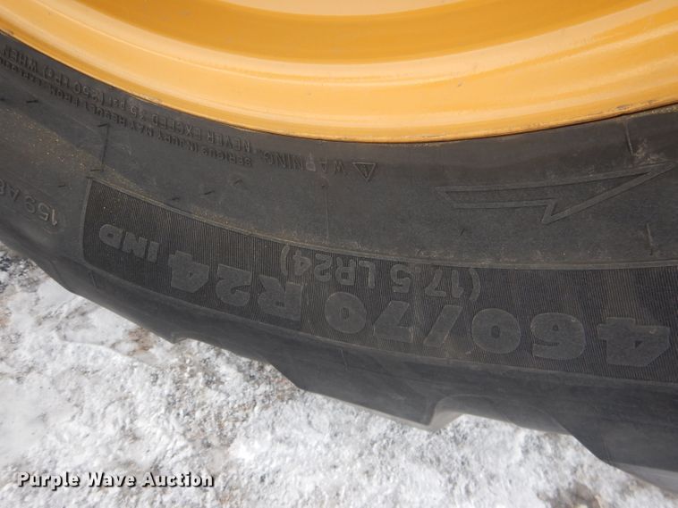 image for item HU9371 2010 Caterpillar TH406  telehandler