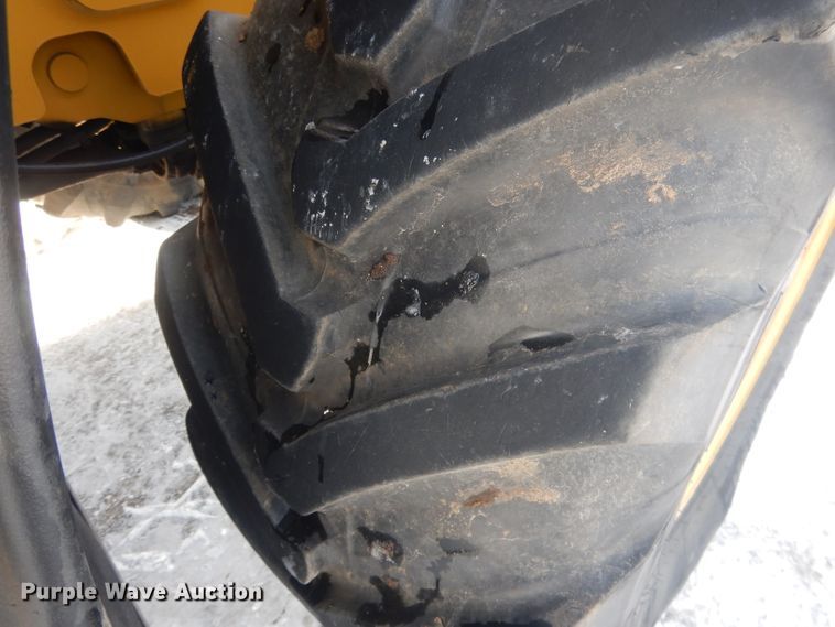 image for item HU9371 2010 Caterpillar TH406  telehandler