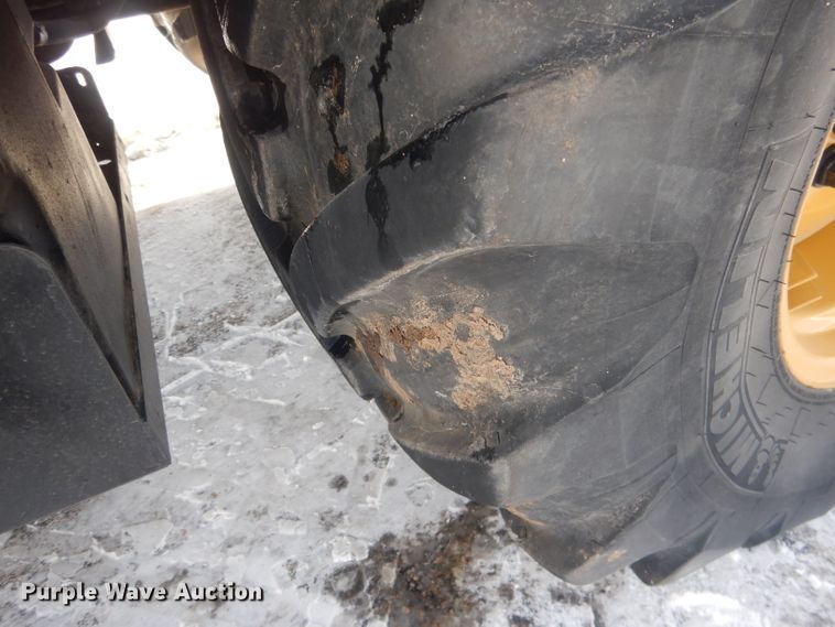 image for item HU9371 2010 Caterpillar TH406  telehandler