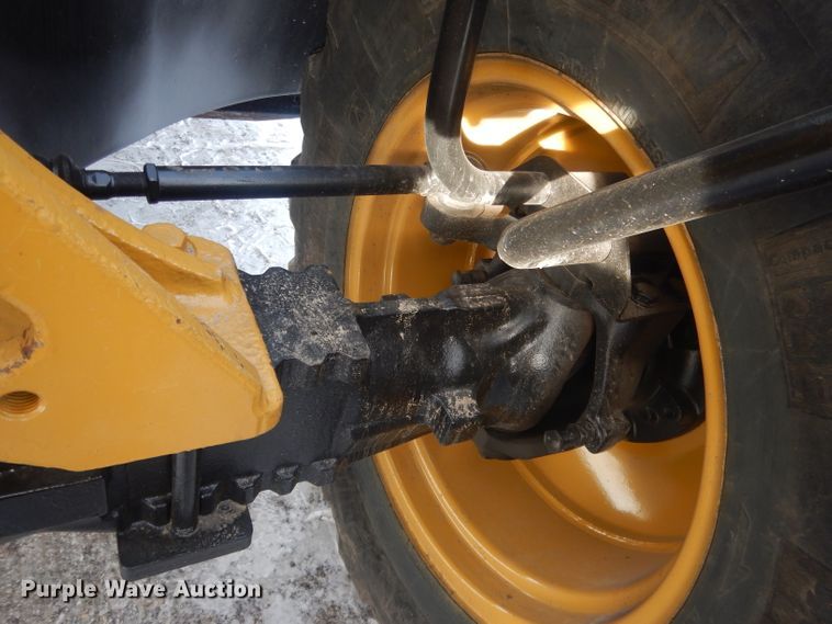 image for item HU9371 2010 Caterpillar TH406  telehandler