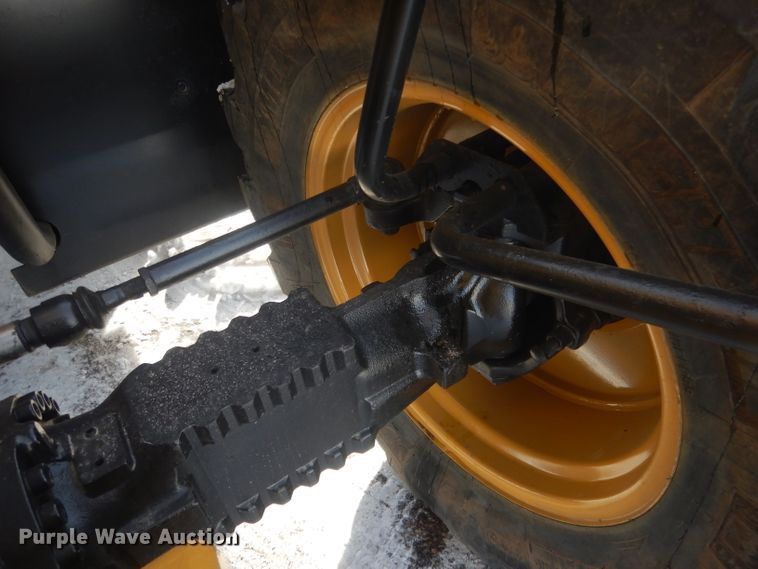 image for item HU9371 2010 Caterpillar TH406  telehandler