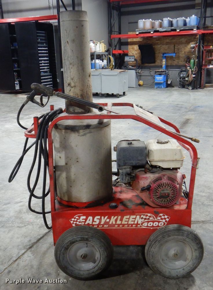 image for item IB9513 Easy Kleen Magnum 4000  hot pressure washer