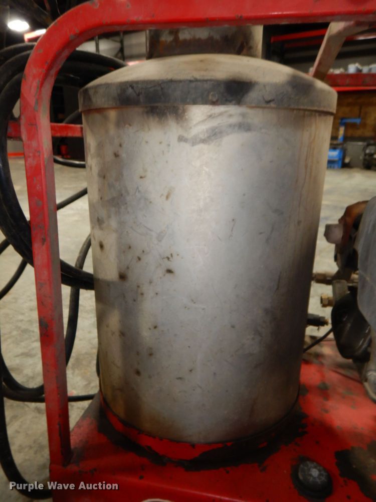 image for item IB9513 Easy Kleen Magnum 4000  hot pressure washer