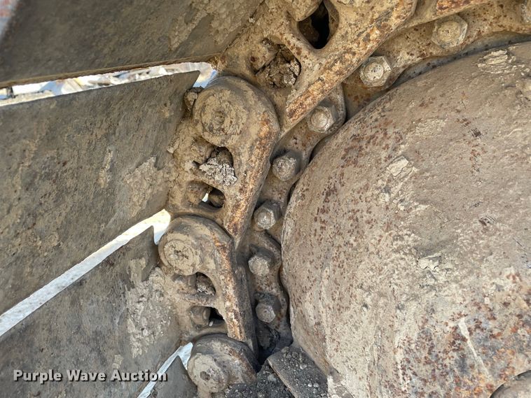 image for item IF9268 1990 Komatsu D68E  dozer