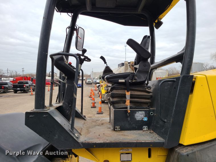 image for item IF9276 2017 Bomag BW11RH-5  pneumatic roller